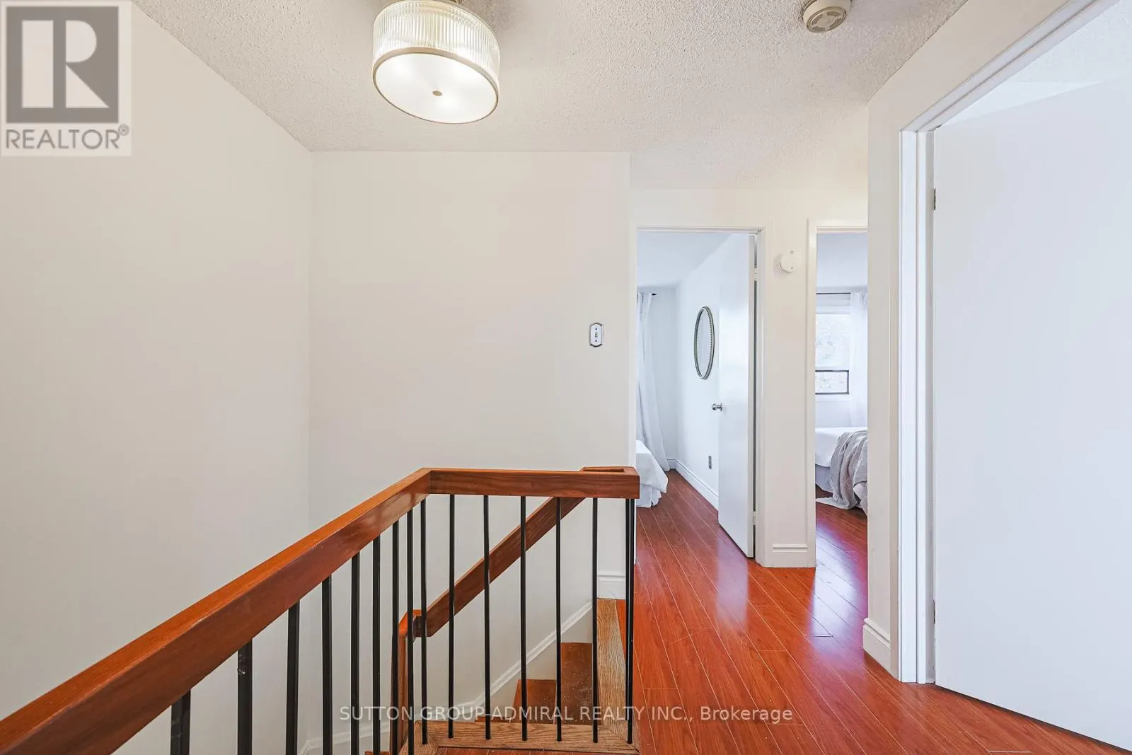 38 MACASSA COURT