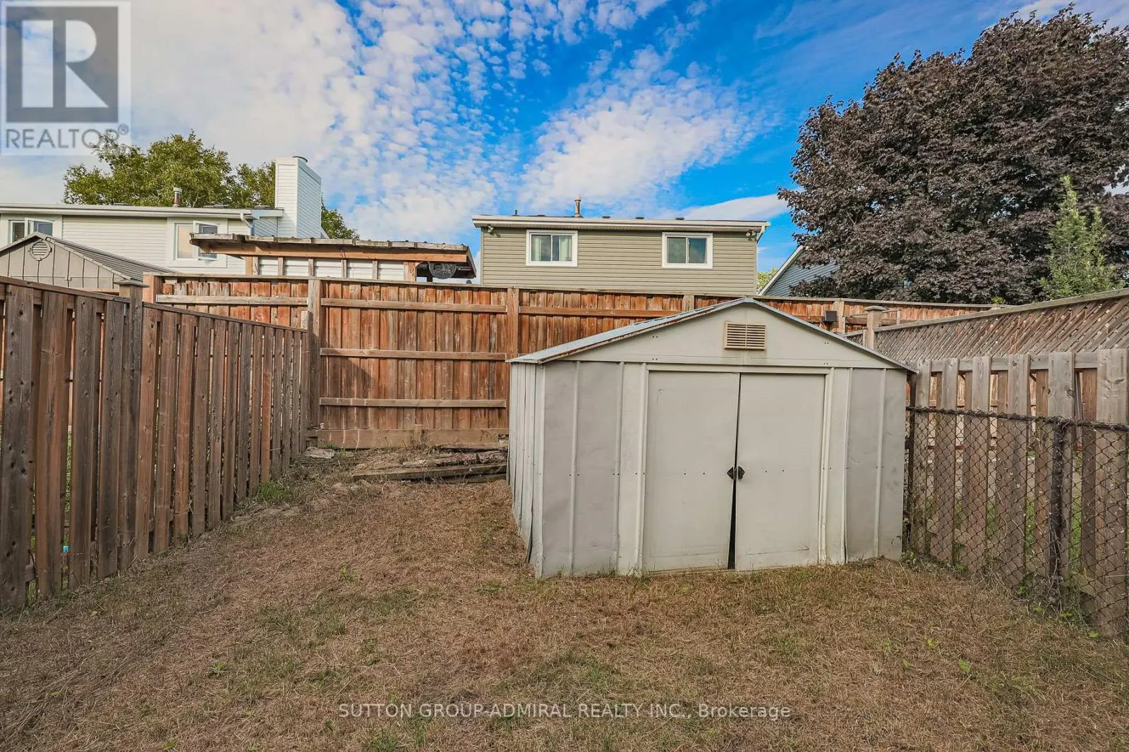 38 MACASSA COURT