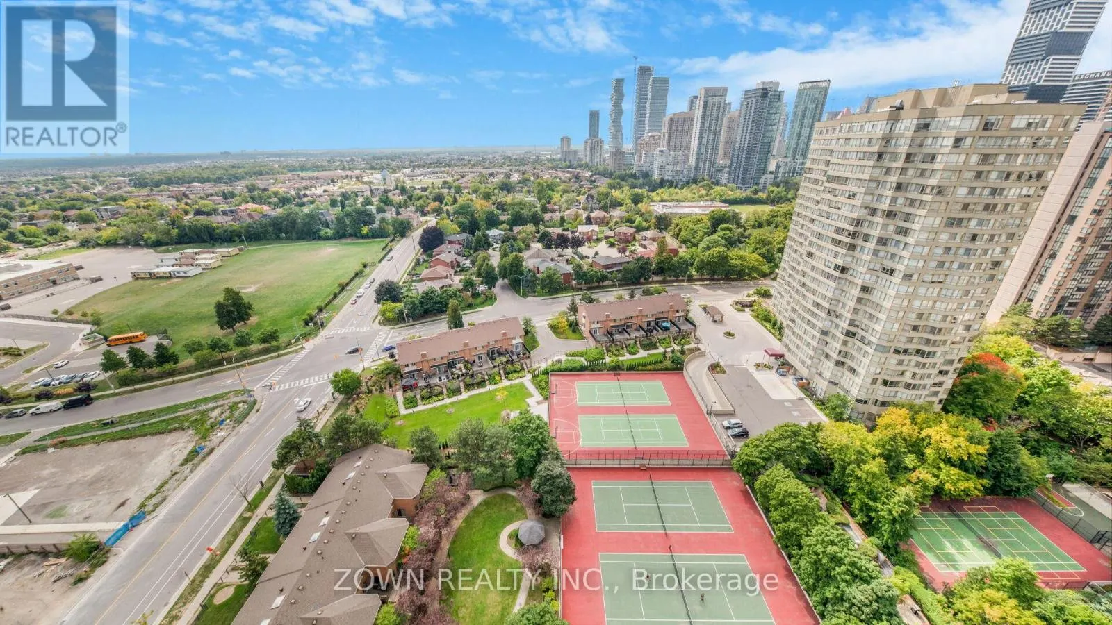 805 - 55 ELM DRIVE W