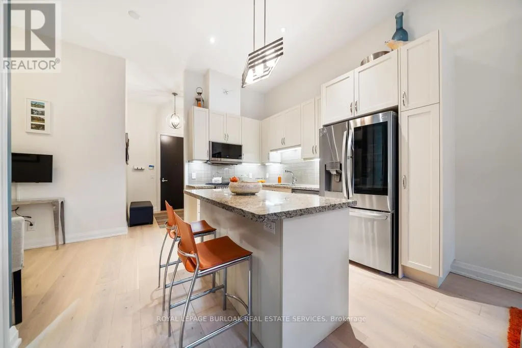 103 - 11 BRONTE ROAD