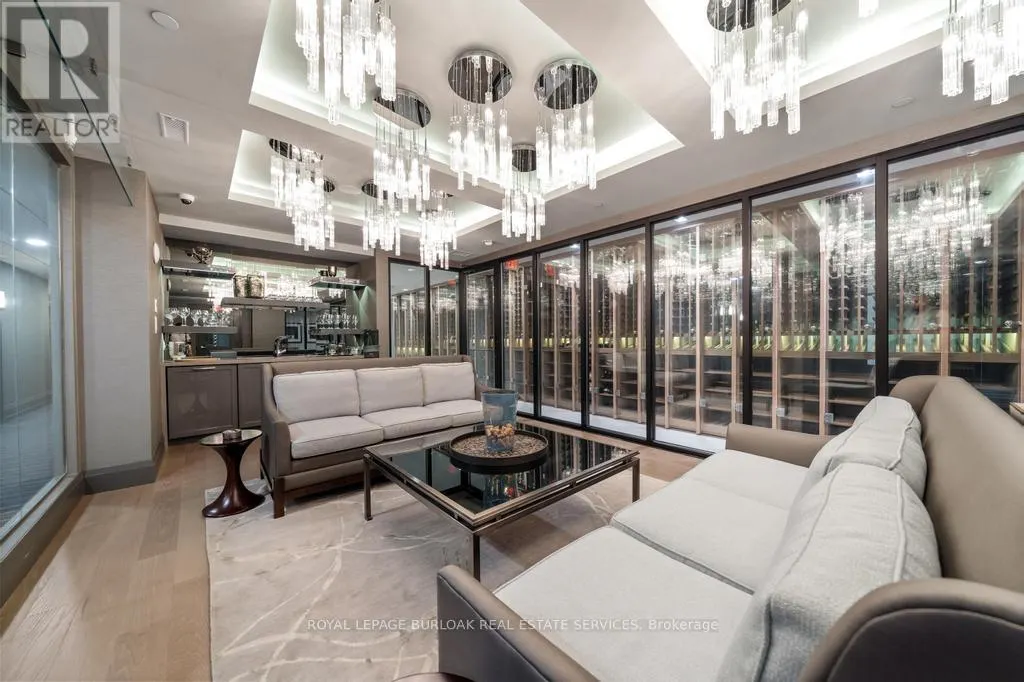 103 - 11 BRONTE ROAD