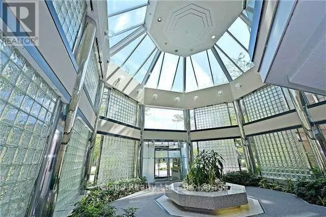 1907 - 325 WEBB DRIVE
