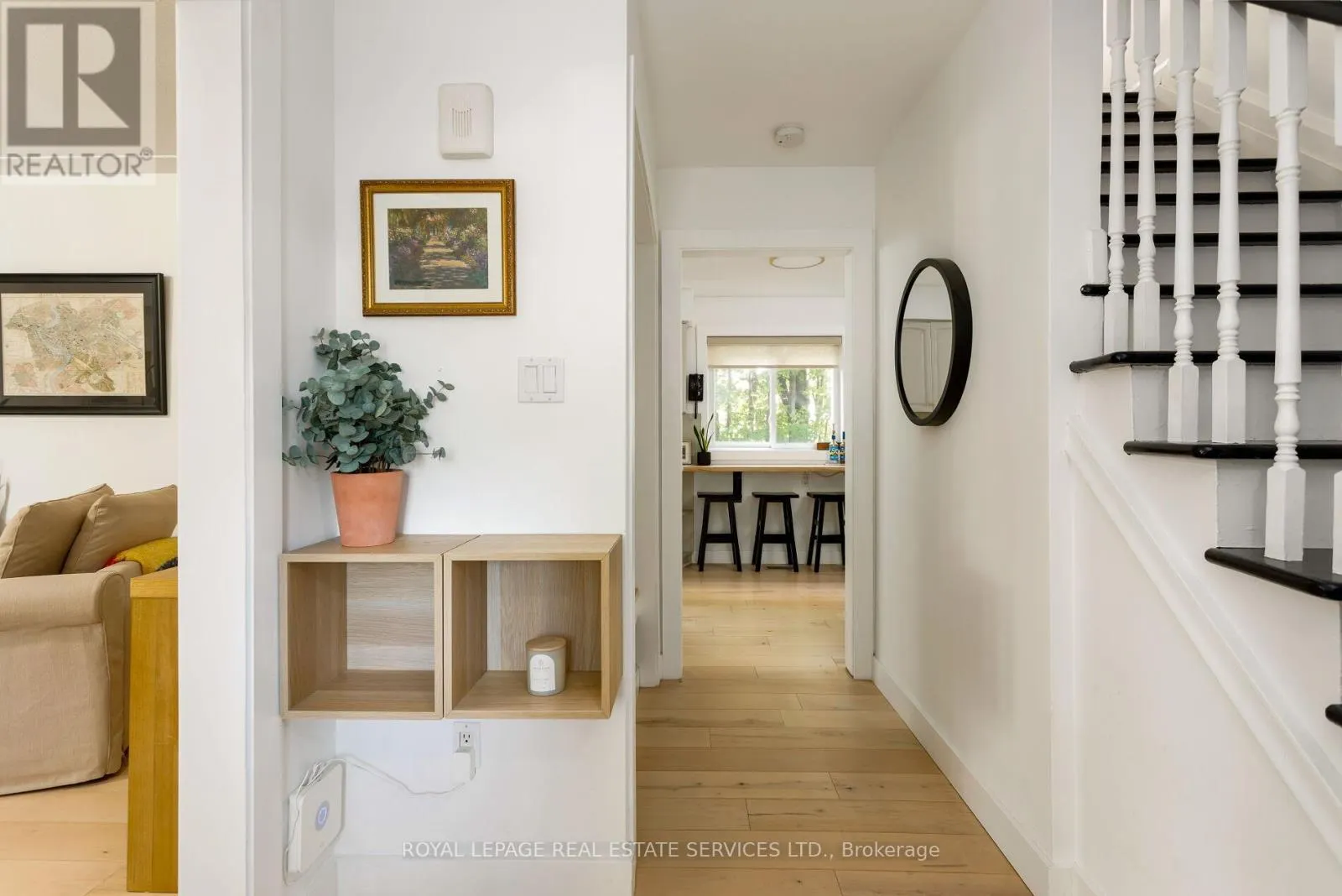 2430 REDFERN ROAD