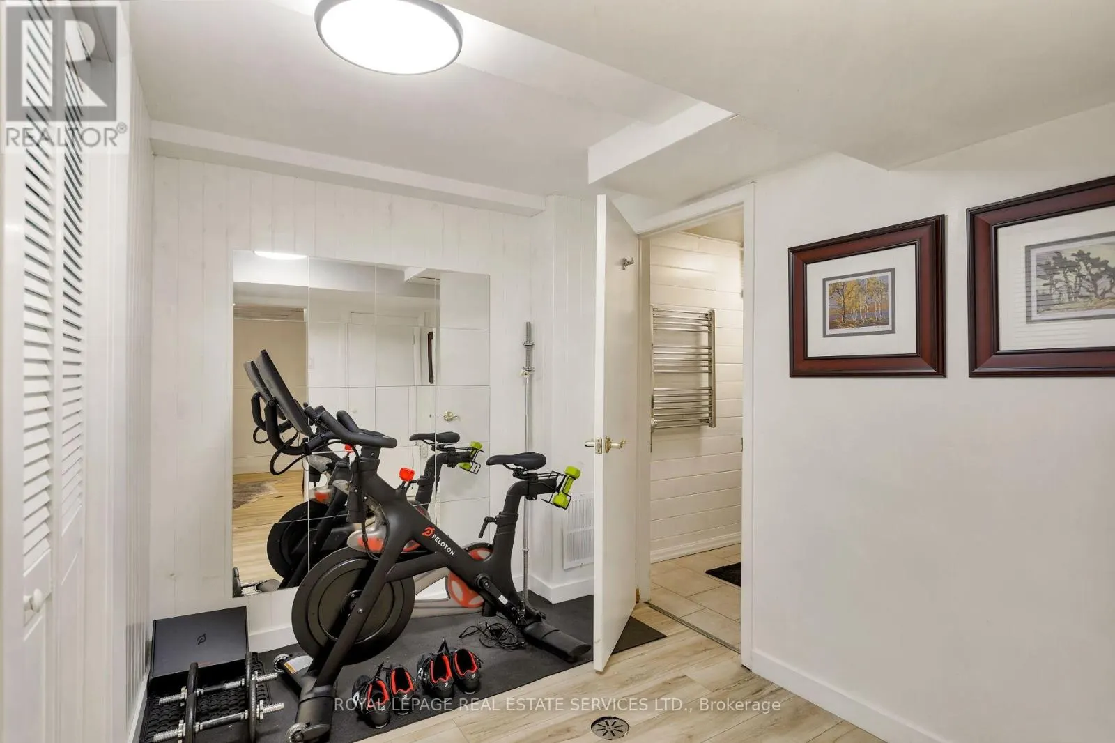 2430 REDFERN ROAD
