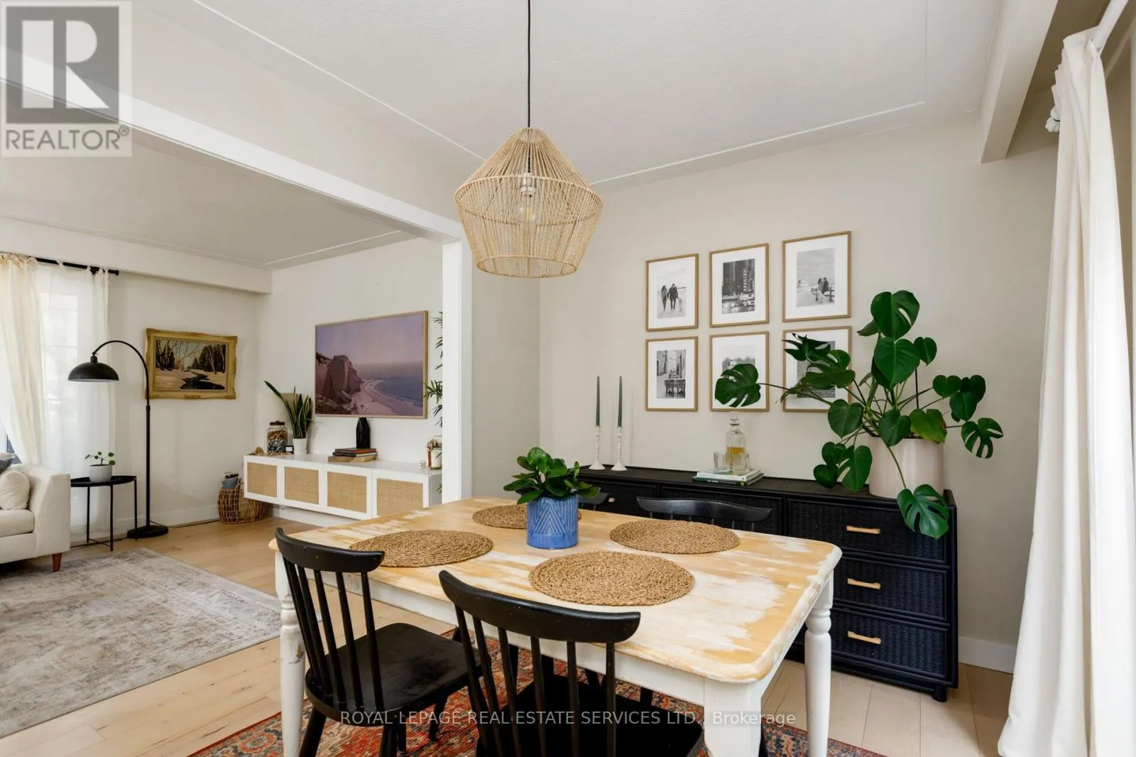 2430 REDFERN ROAD
