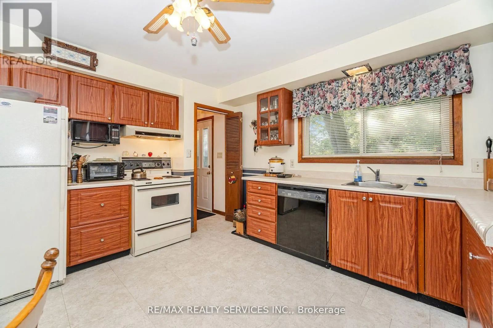 3173 MAYFIELD ROAD