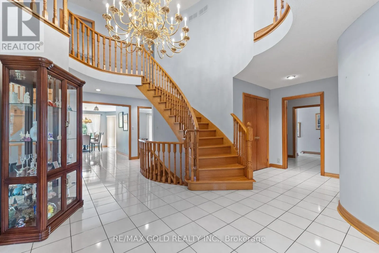 8 RYCKMAN LANE