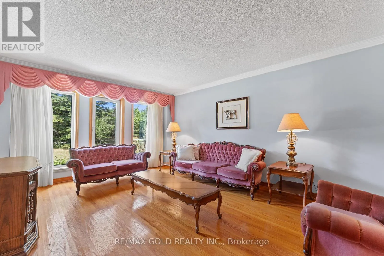 8 RYCKMAN LANE