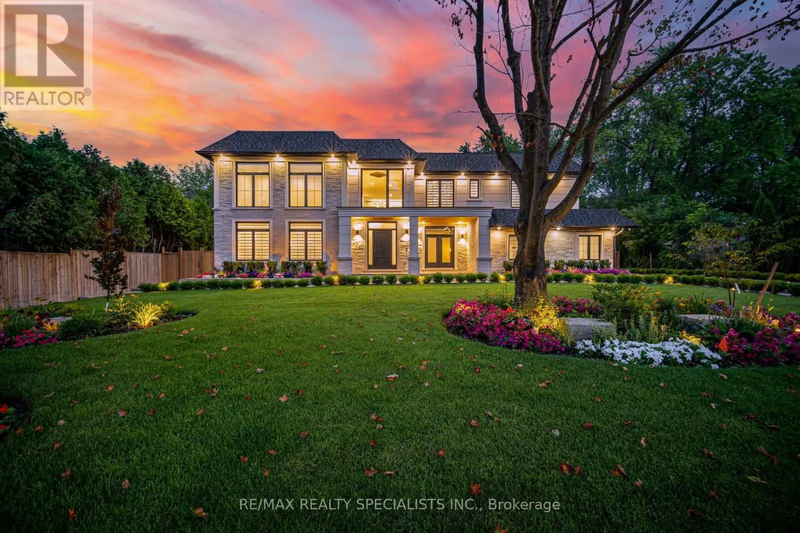 2014 LAKESHORE ROAD W