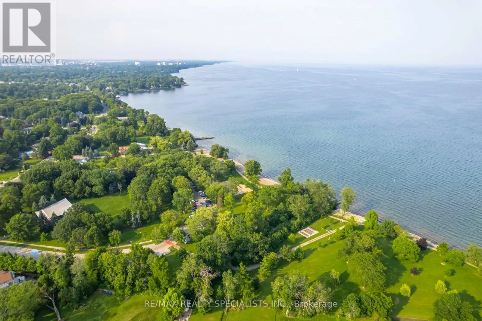 2014 LAKESHORE ROAD W