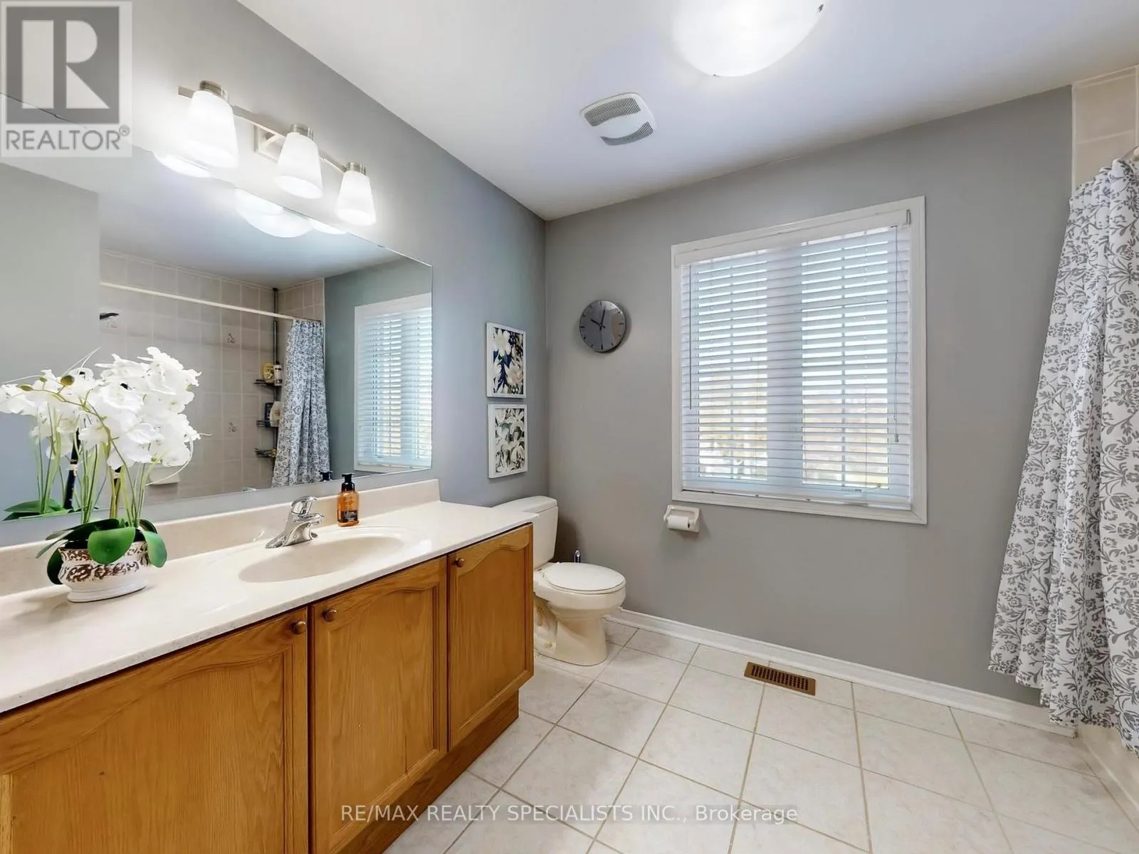 1166 COSTIGAN ROAD