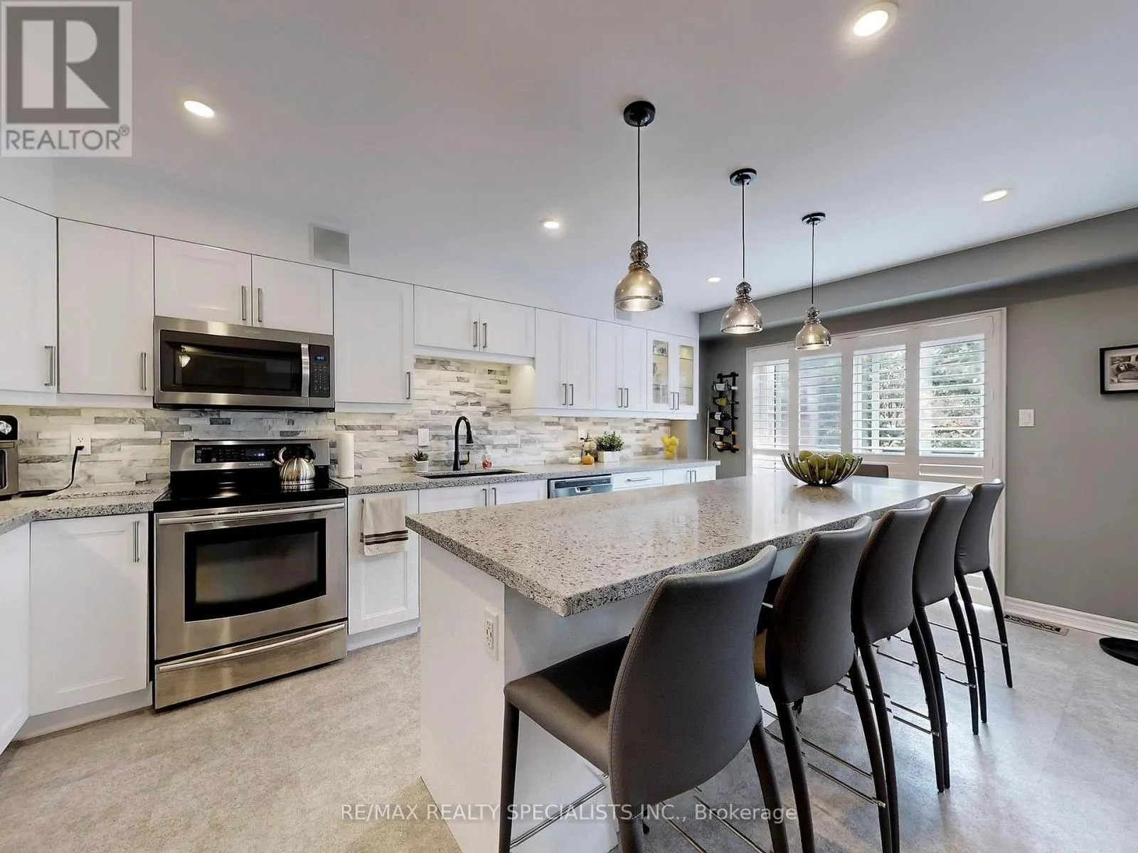 1166 COSTIGAN ROAD