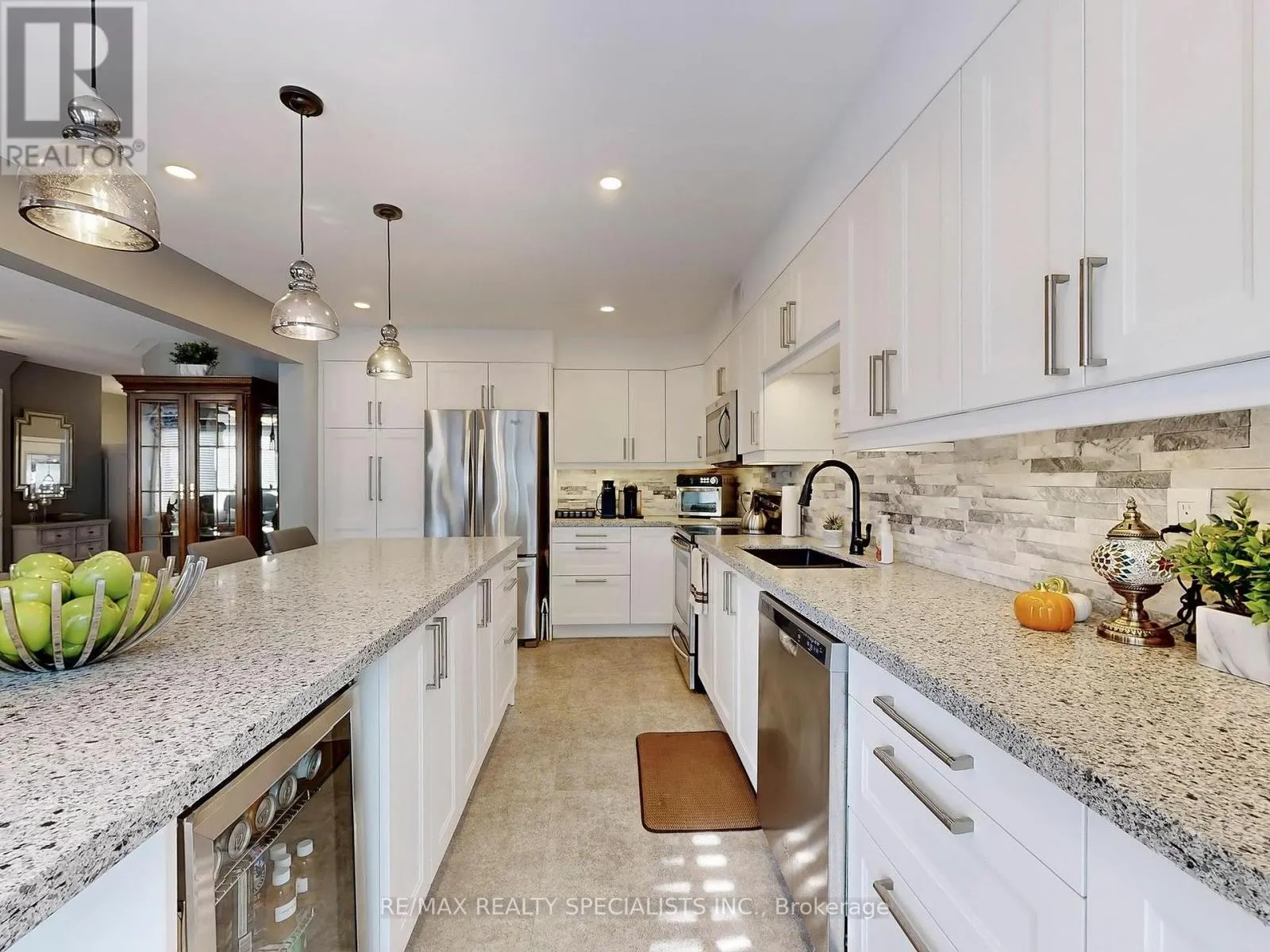 1166 COSTIGAN ROAD