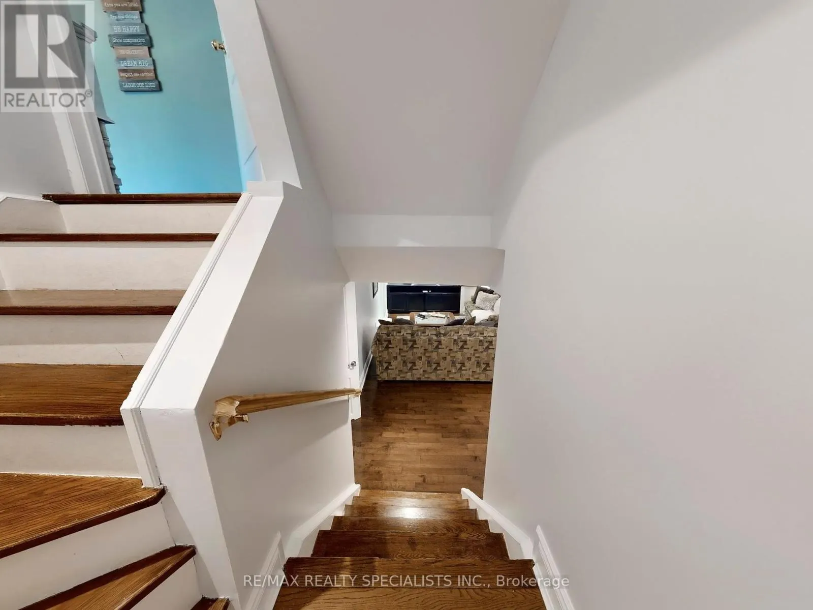 1166 COSTIGAN ROAD