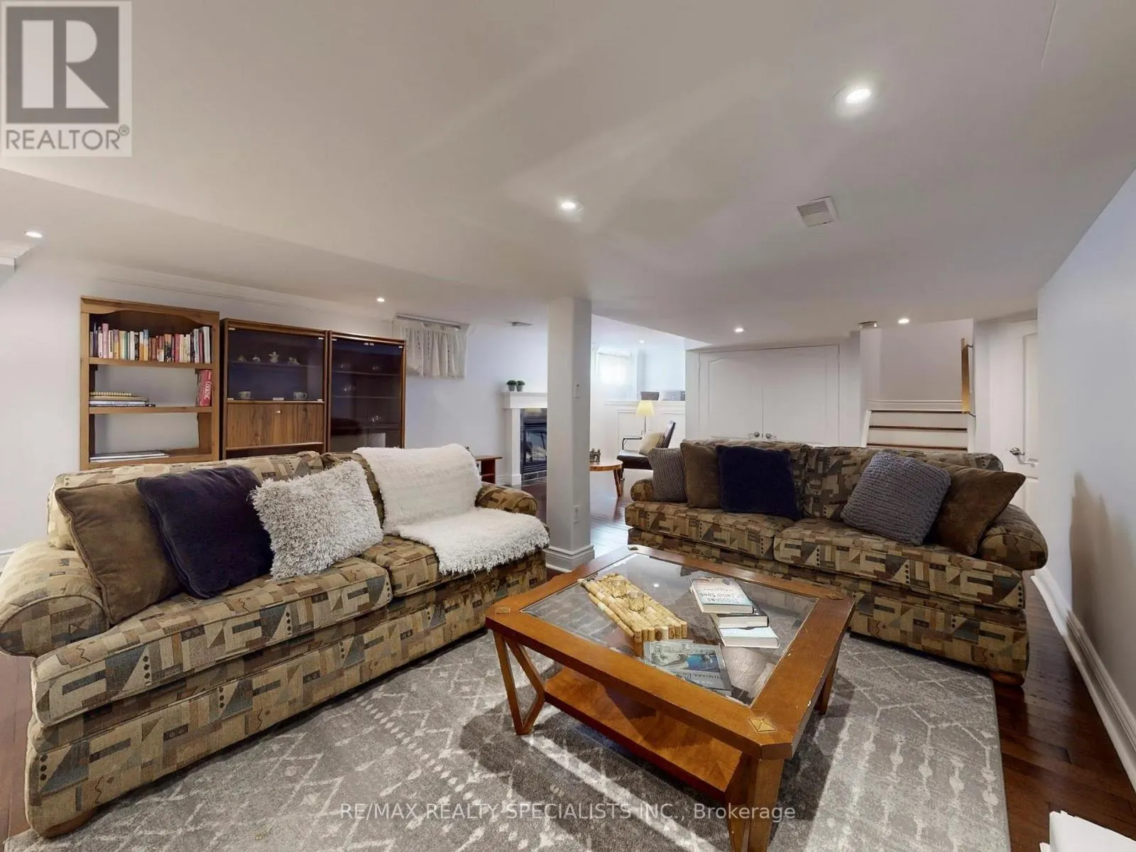 1166 COSTIGAN ROAD