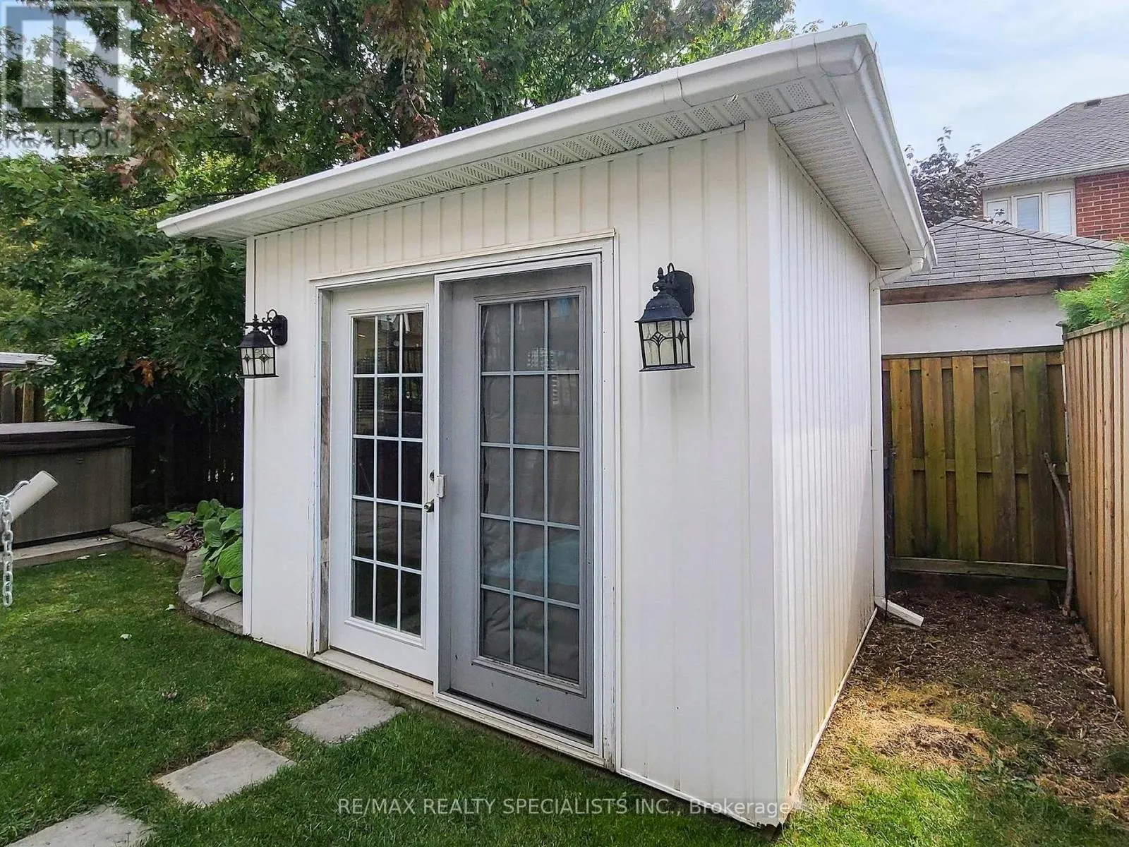 1166 COSTIGAN ROAD