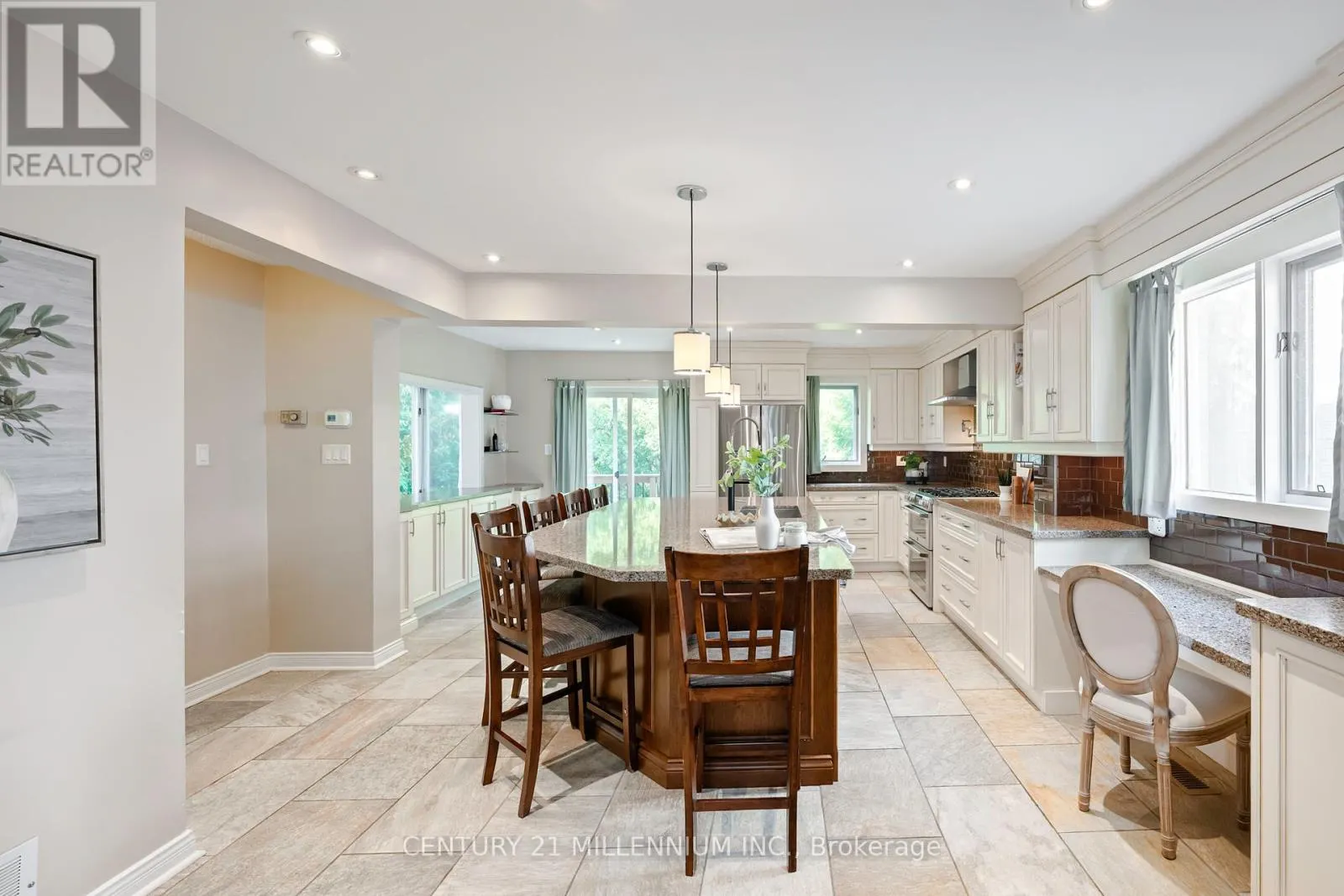 174 LISA MARIE DRIVE