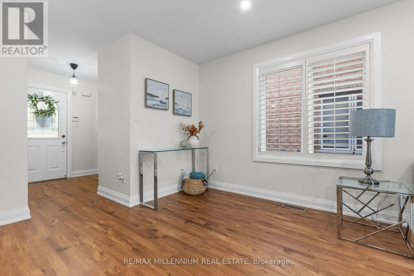 17 PRINCE CRESCENT