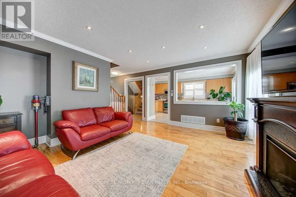 493 TRUDEAU DRIVE