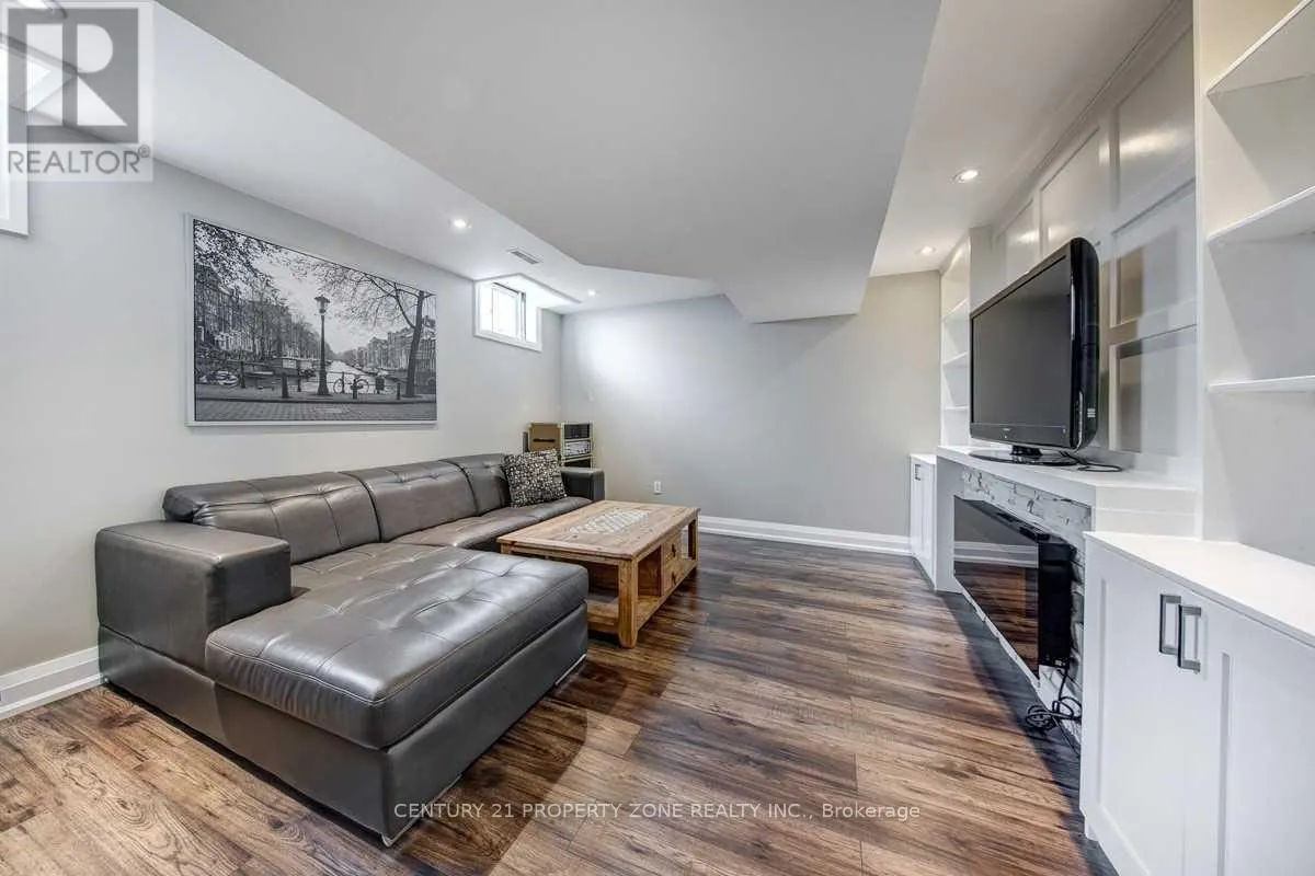 493 TRUDEAU DRIVE