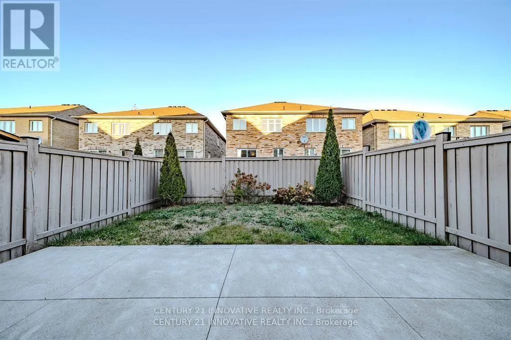 UPPER - 59 SPEEDWELL STREET W