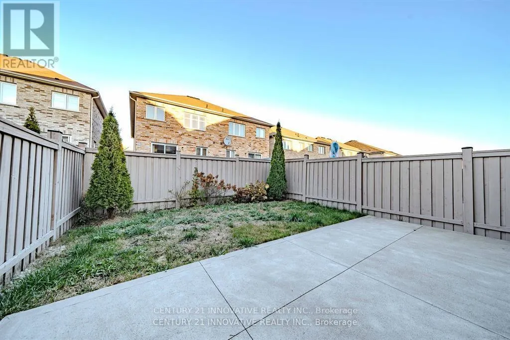 UPPER - 59 SPEEDWELL STREET W