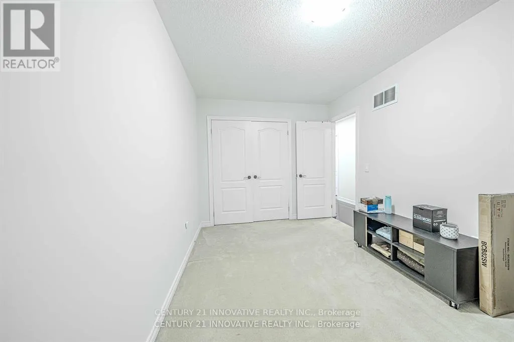 UPPER - 59 SPEEDWELL STREET W