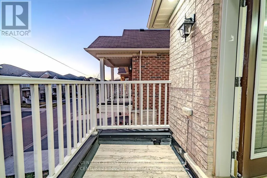 UPPER - 59 SPEEDWELL STREET W