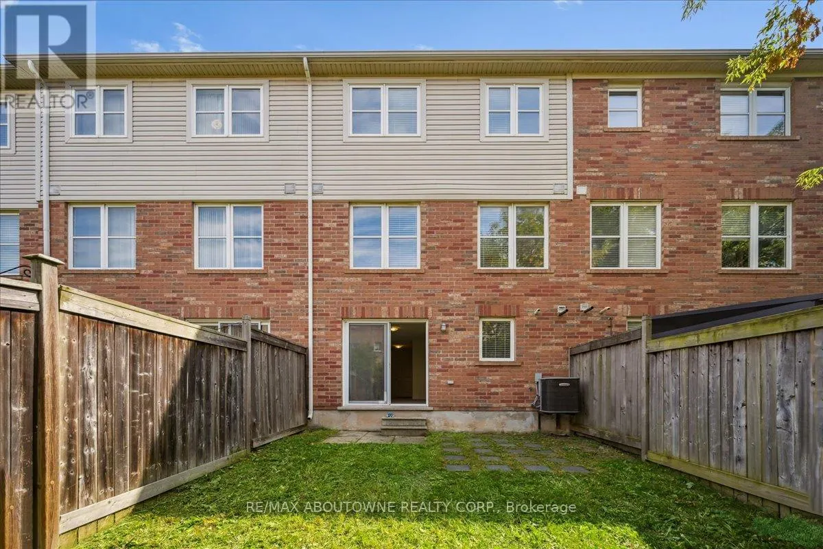 2389 COHO WAY