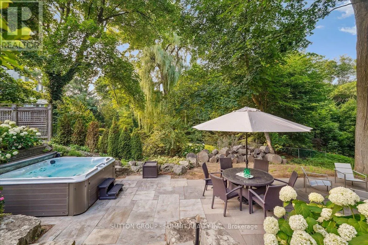 1100 CEDAR GROVE BOULEVARD