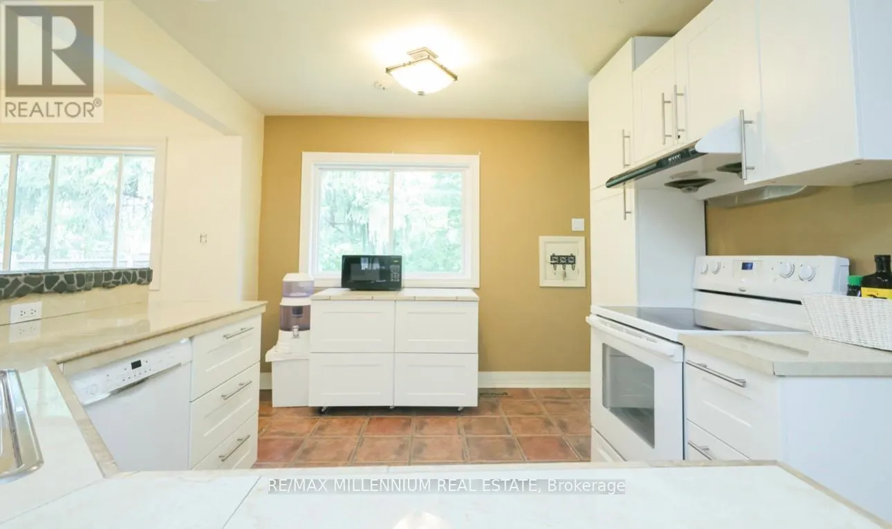 2395 EDENHURST DRIVE