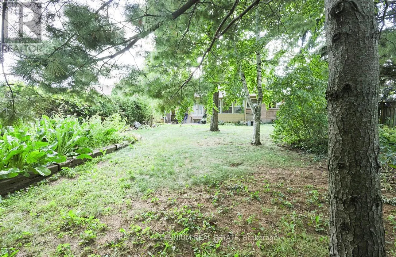 2395 EDENHURST DRIVE