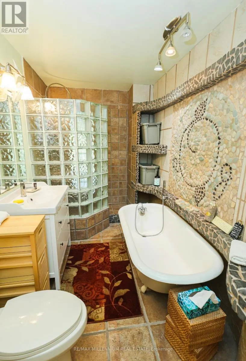2395 EDENHURST DRIVE