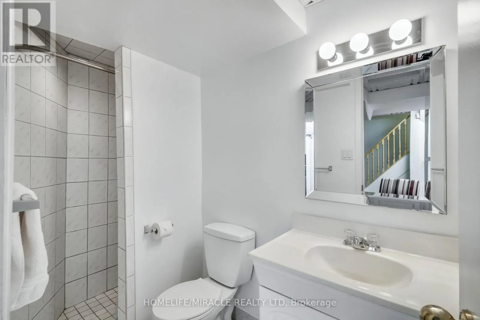 373 TURNBERRY CRESCENT