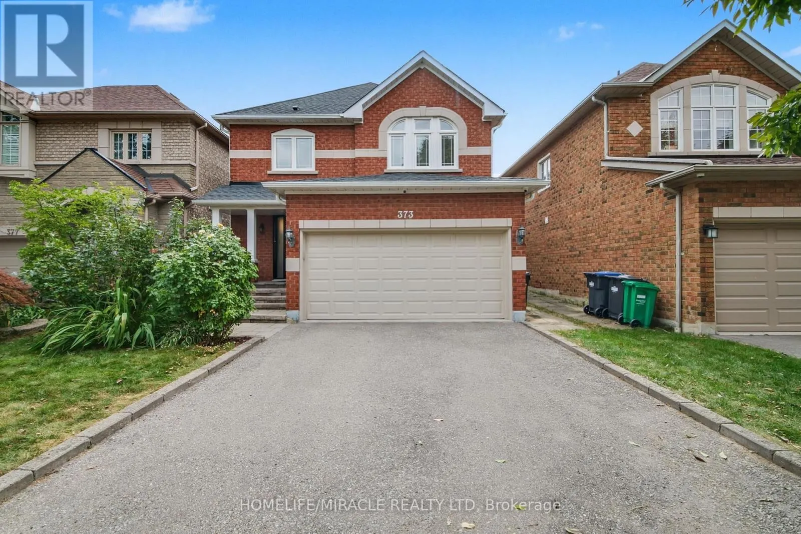 373 TURNBERRY CRESCENT