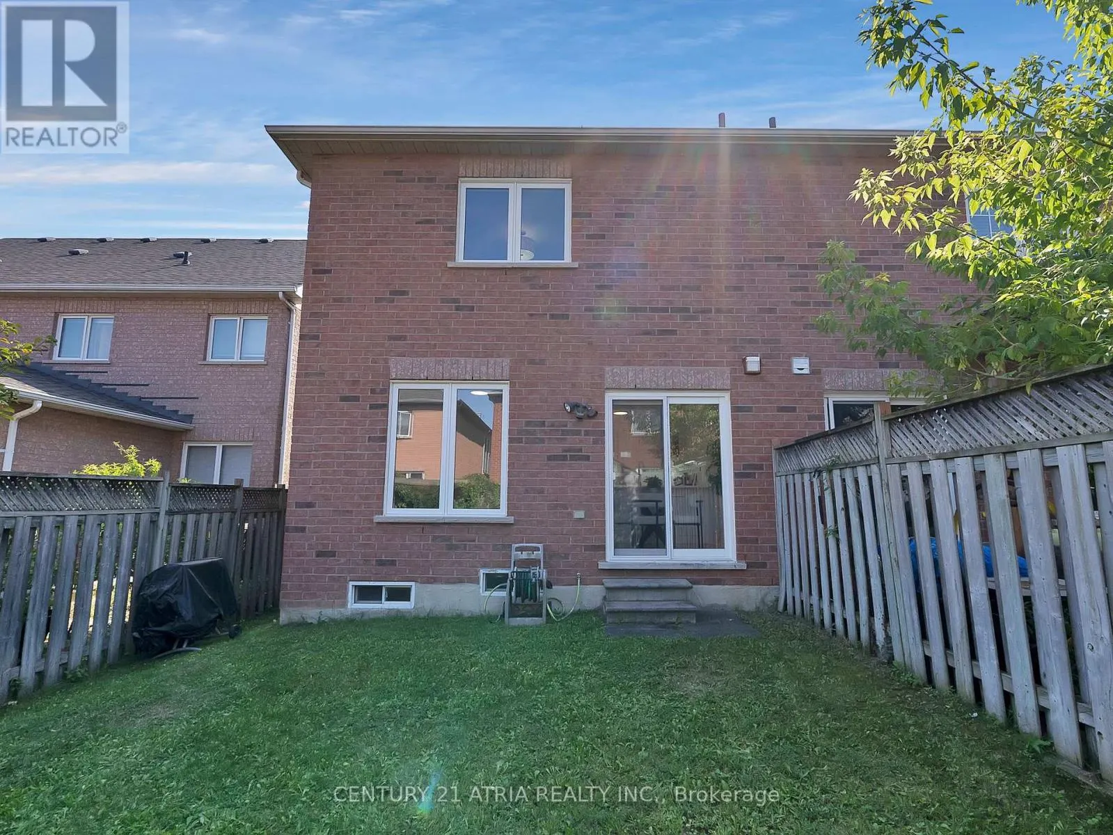 459 STONETREE COURT