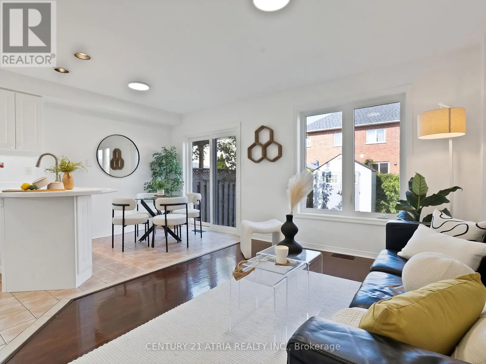 459 STONETREE COURT