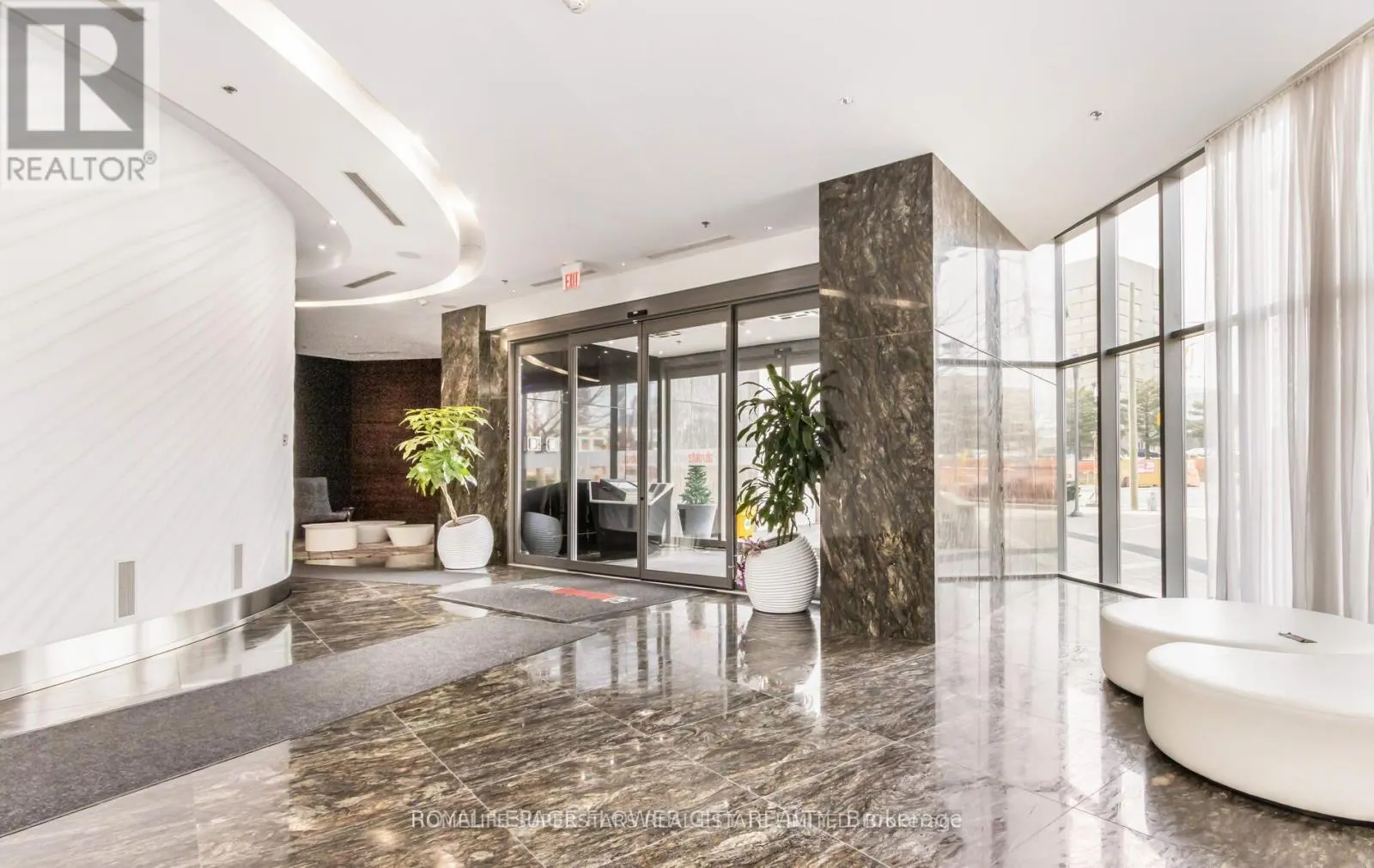 508 - 50 ABSOLUTE AVENUE