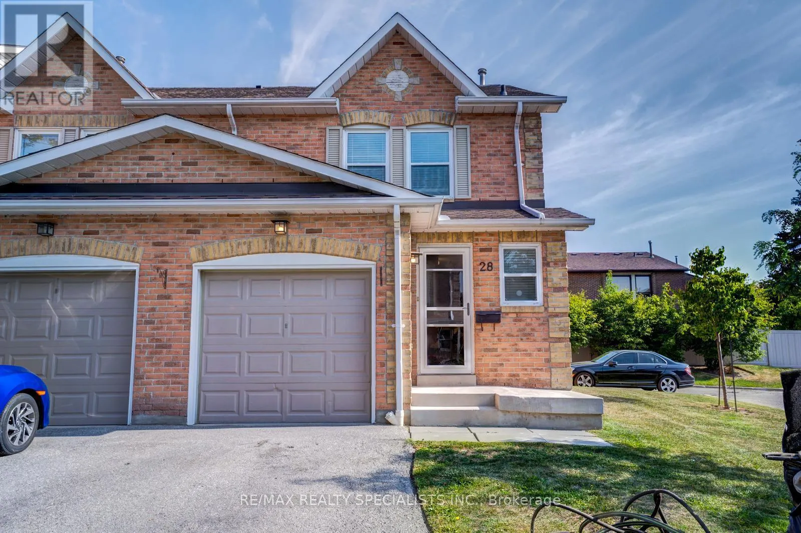 28 - 1039 CEDARGLEN GATE