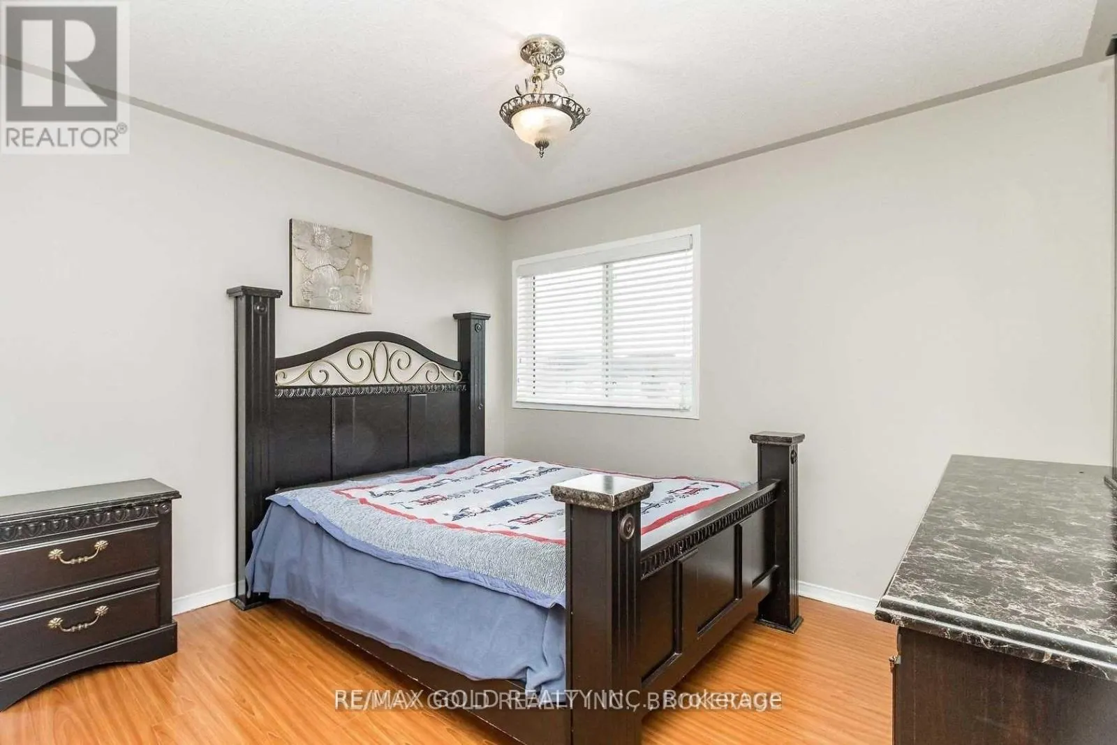136 BUNCHBERRY WAY