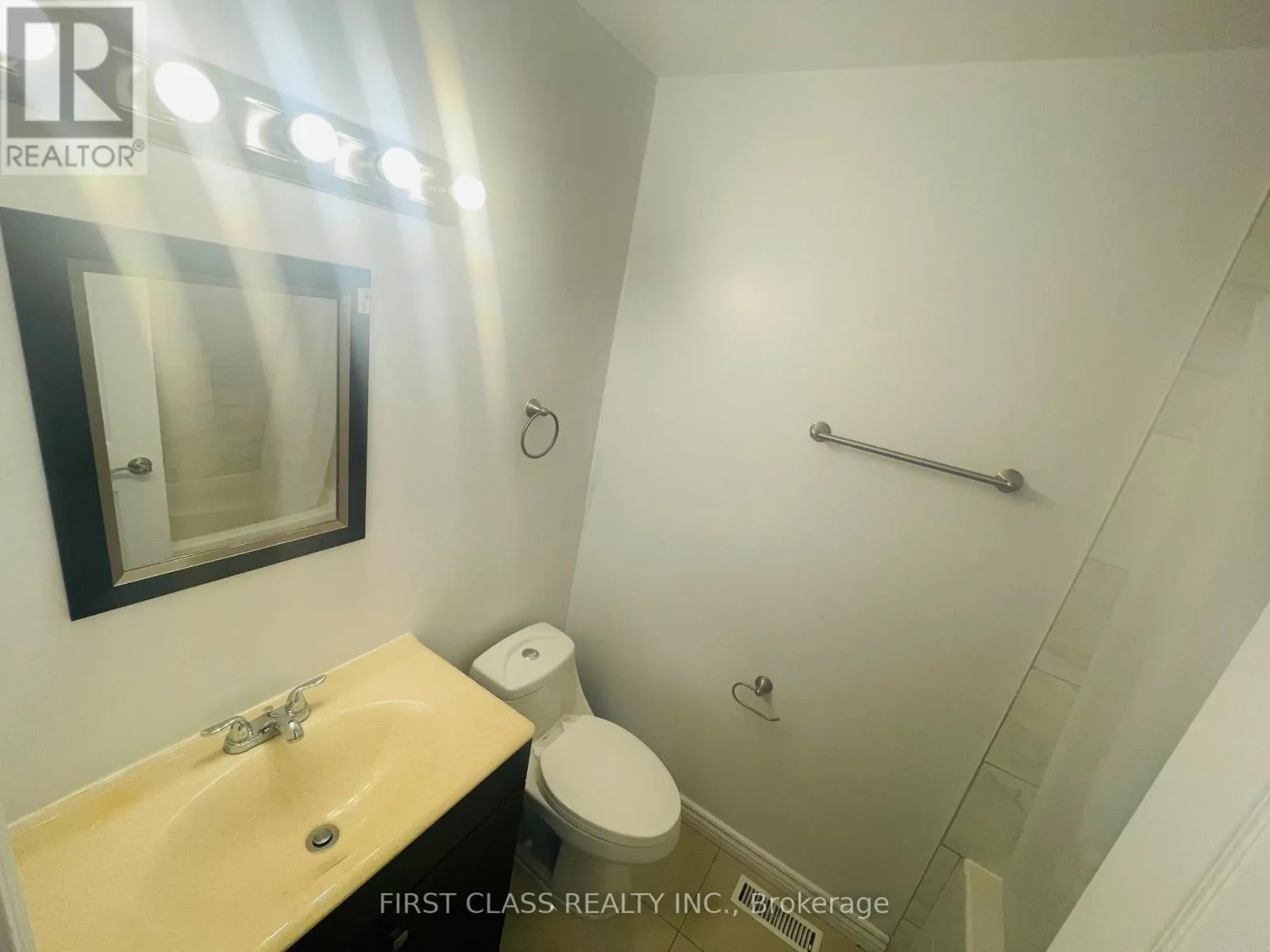 51 - 830 STAINTON DRIVE