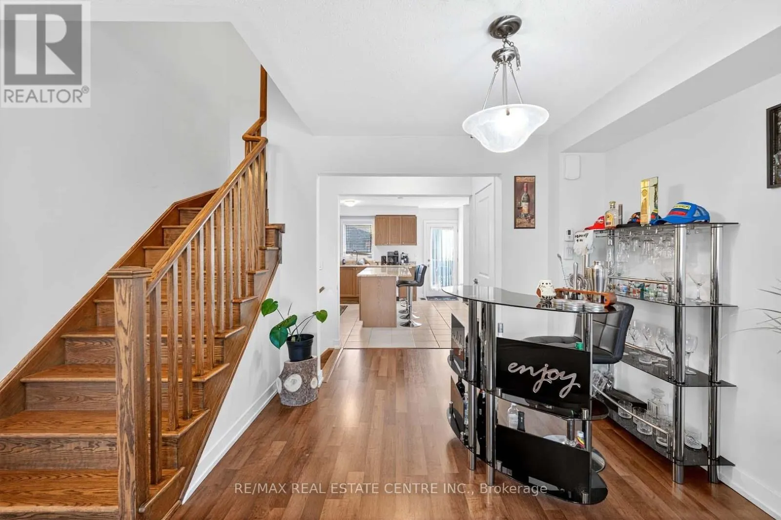 164 INSPIRE BOULEVARD