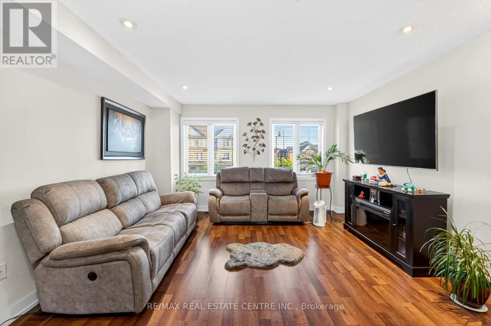 164 INSPIRE BOULEVARD