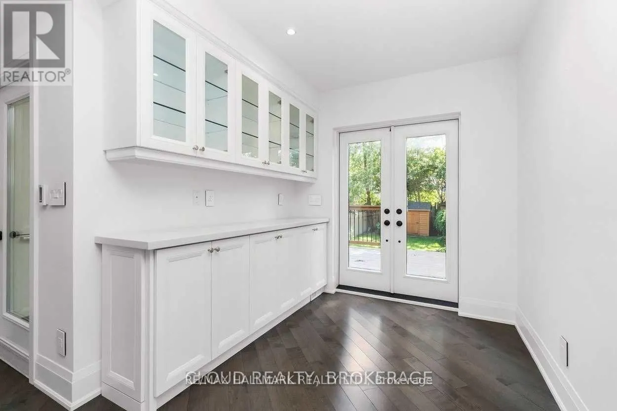 26 TRAYMORE CRESCENT