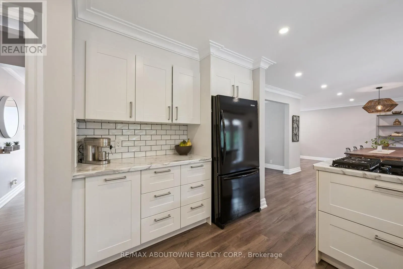 68 THEODORE DRIVE