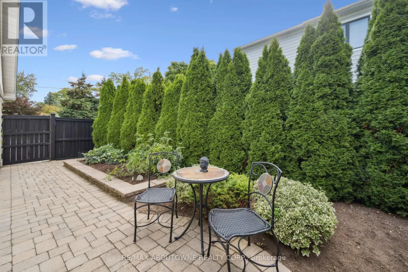 68 THEODORE DRIVE
