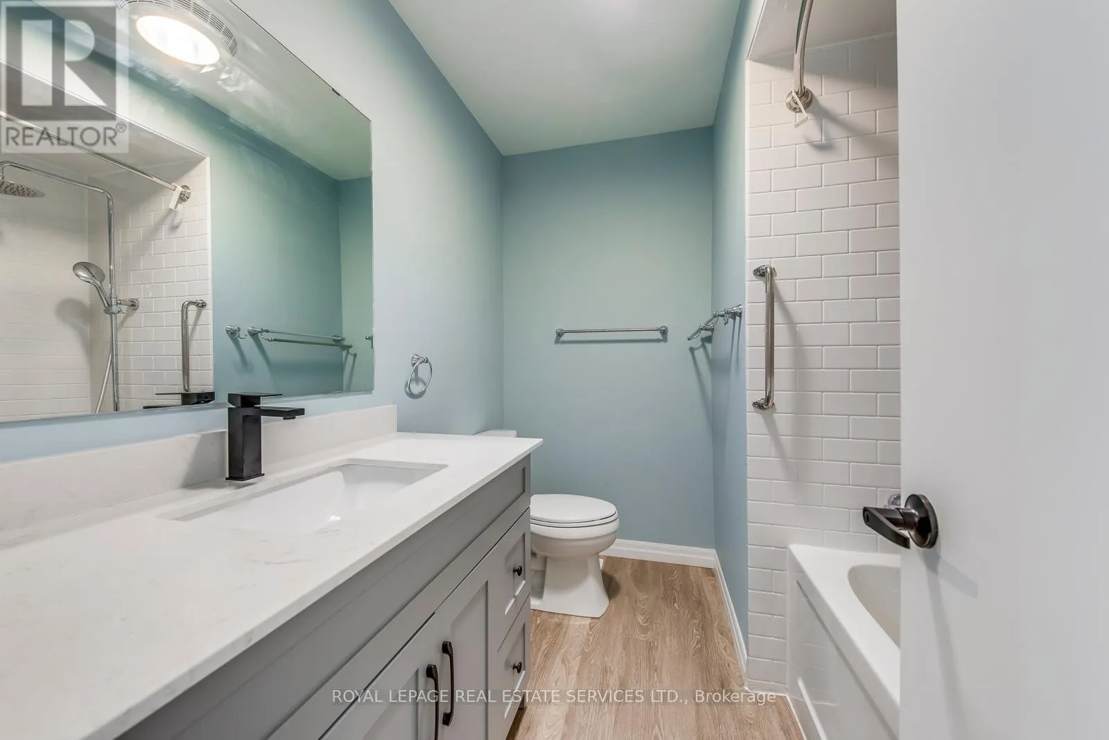 1311 ELGIN CRESCENT