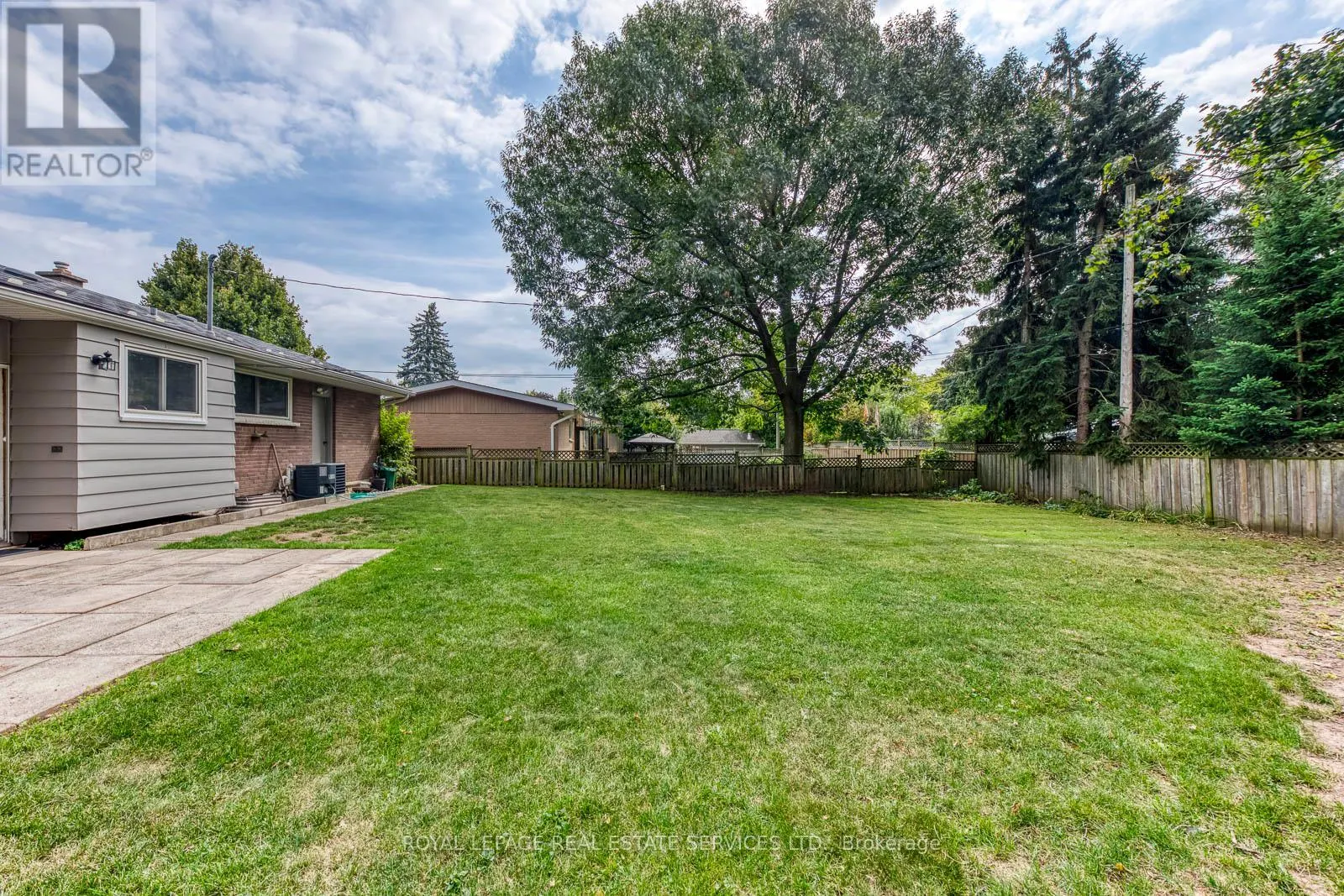 1311 ELGIN CRESCENT