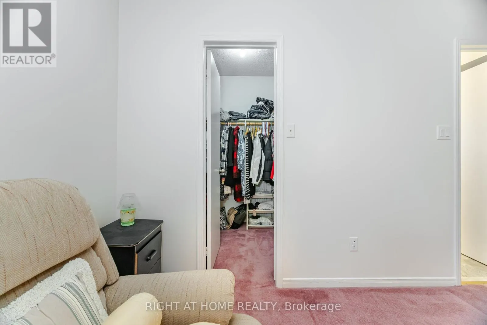5253 PALOMAR CRESCENT