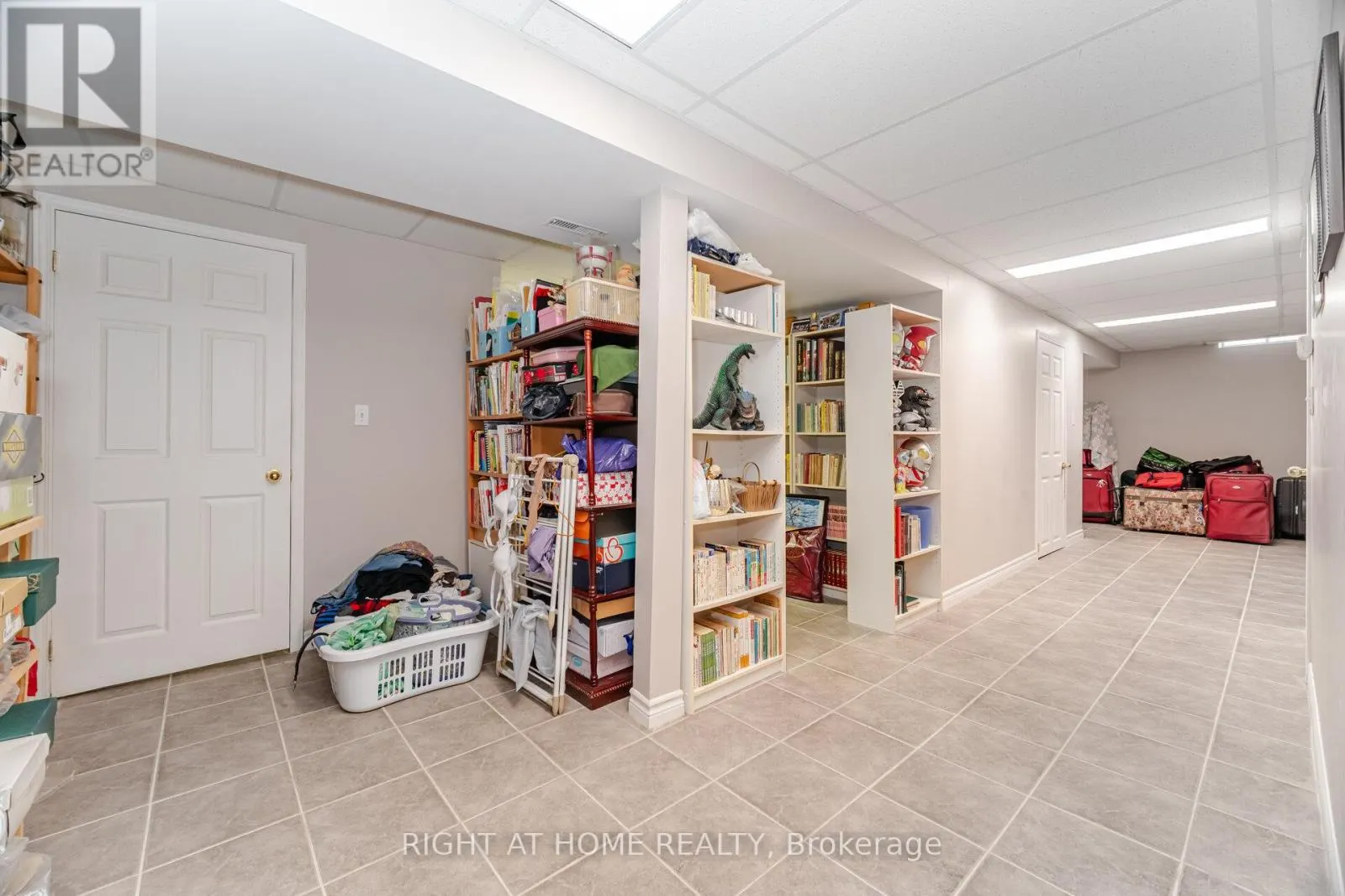 5253 PALOMAR CRESCENT